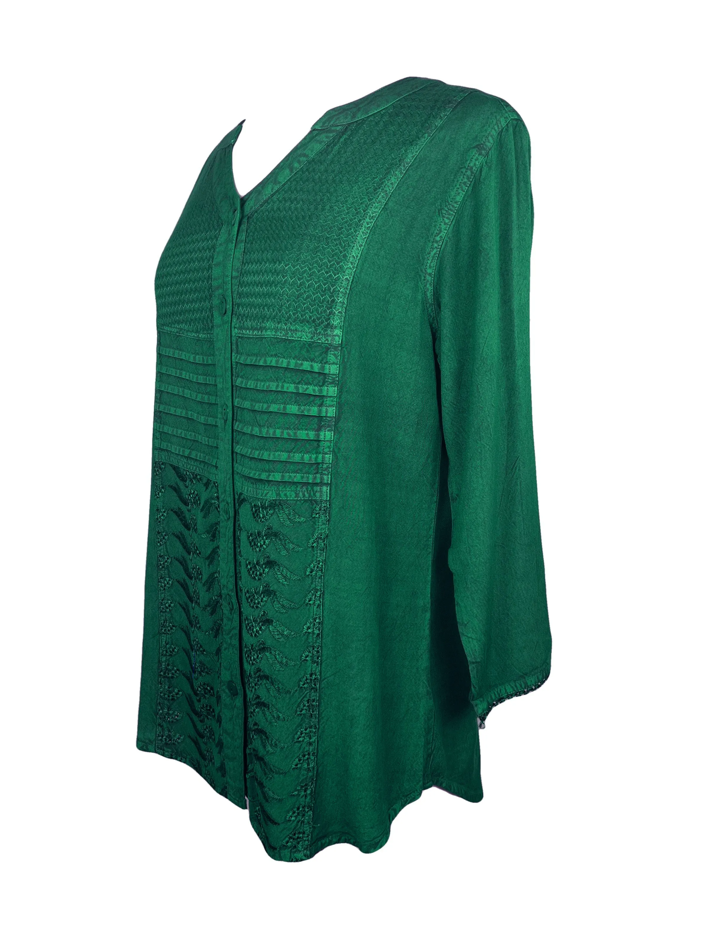 9004 B Women's Bohemian Vintage Sweet Heart Button Down Embroidered Pleated Blouse