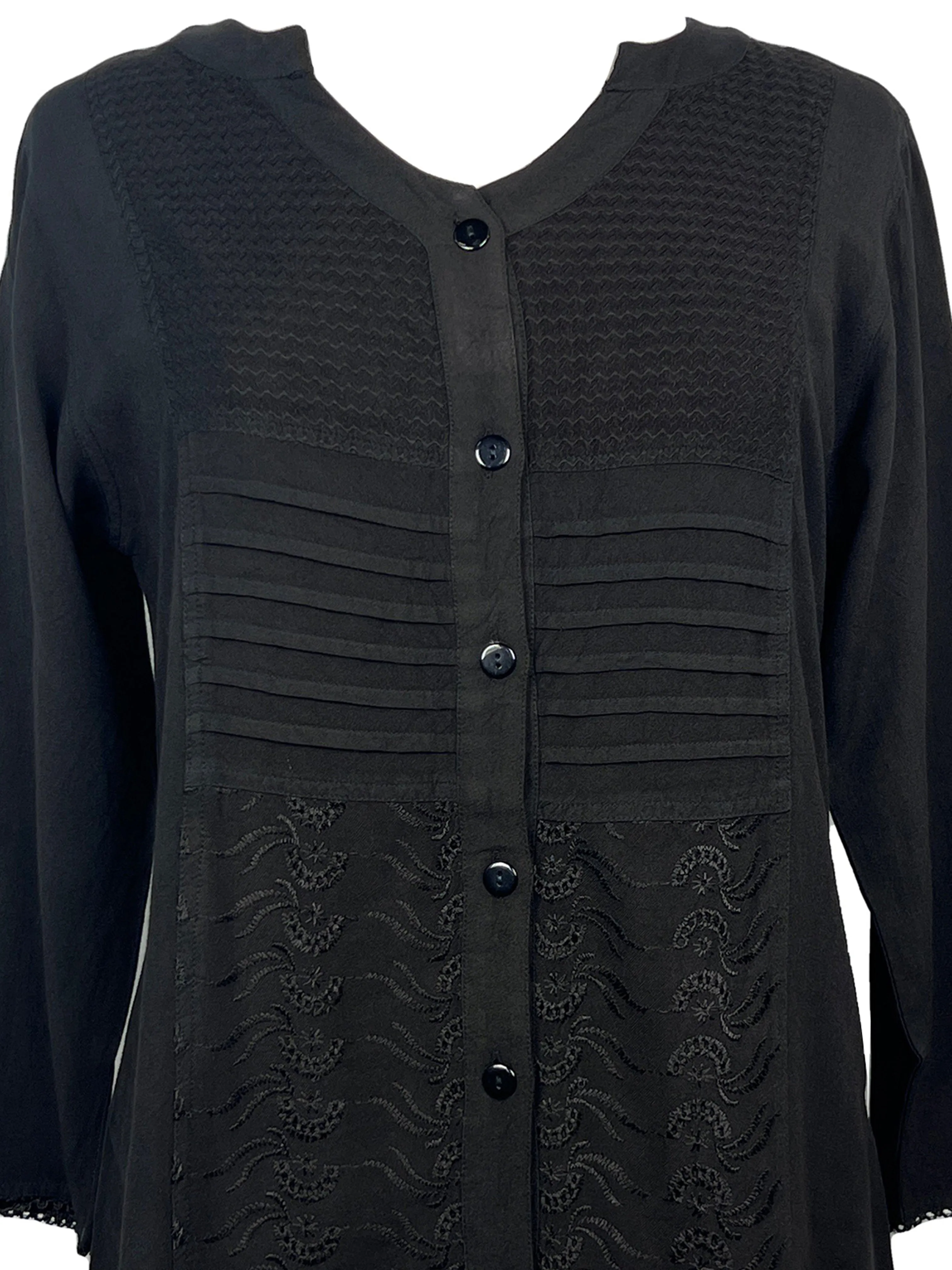 9004 B Women's Bohemian Vintage Sweet Heart Button Down Embroidered Pleated Blouse