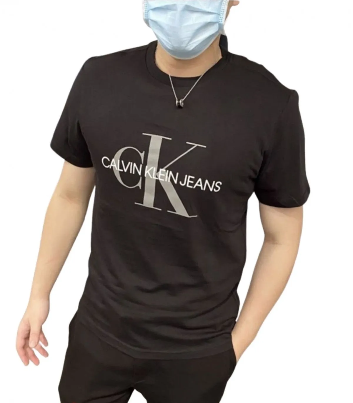 Calvin Klein Men's Short Sleeve Monogram Logo T-Shirt