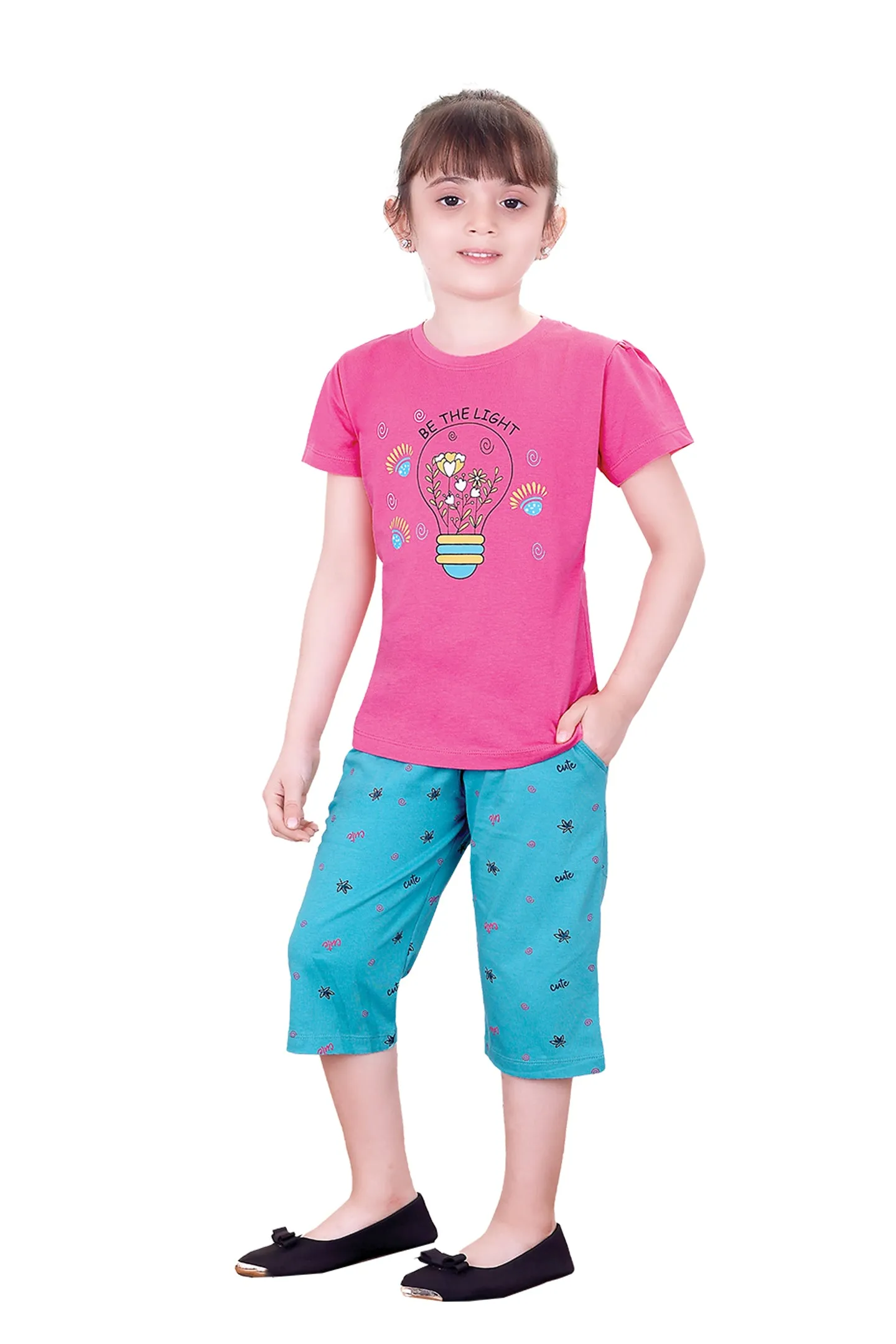 Girls Round Neck Tees  With 3/4 Pant Set - Cherry