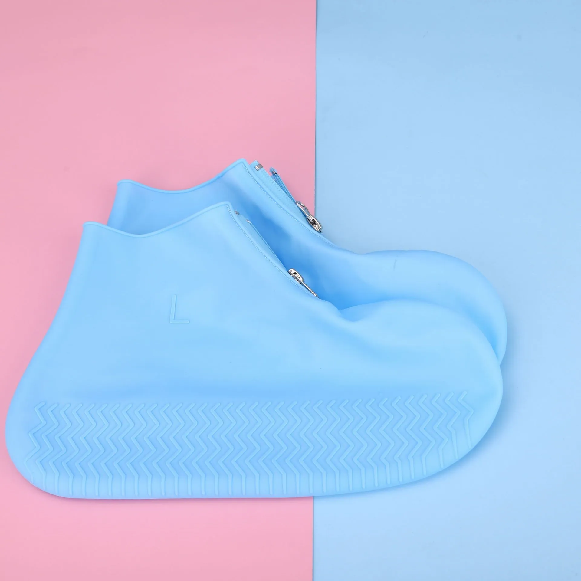 Portable Silicone Waterproof Non-Slip Shoe Covers